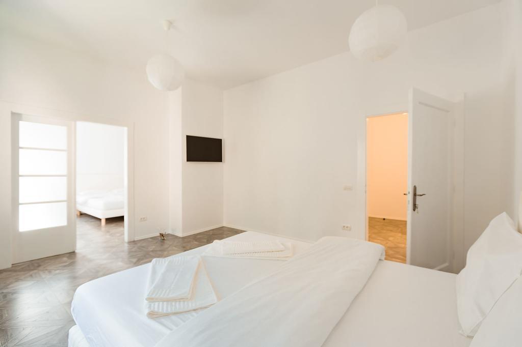 M&F Apartment براشوف المظهر الخارجي الصورة